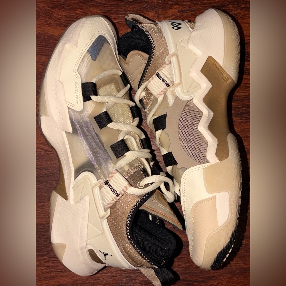 Jordans men’s new shoes